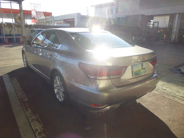 LEXUS LS460