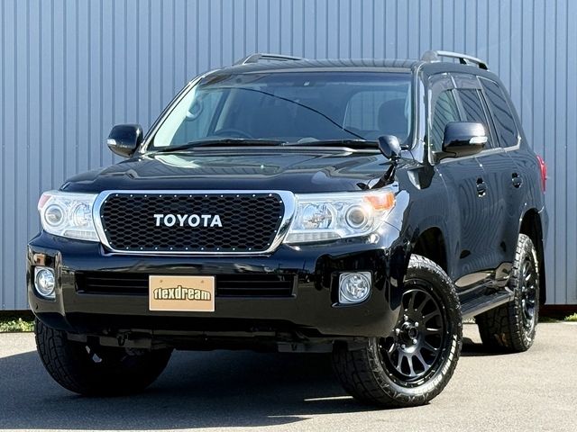 LANDCRUISER wagon