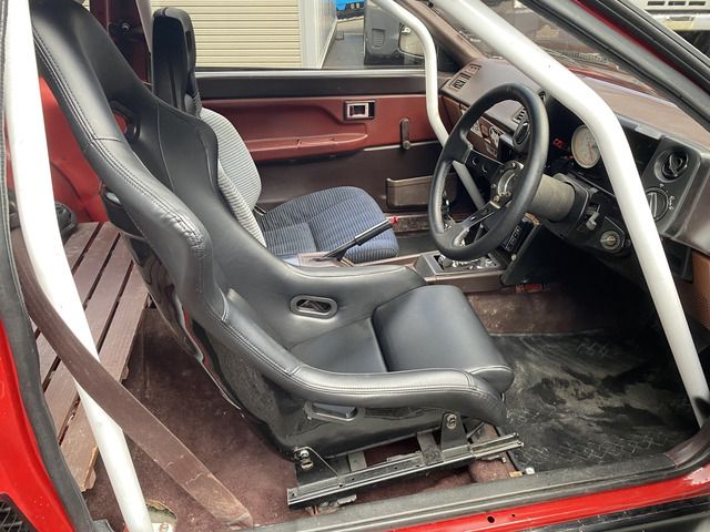 SPRINTER TRUENO hatchback