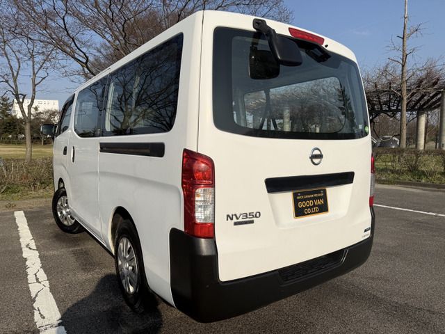 NV350 CARAVAN 4WD