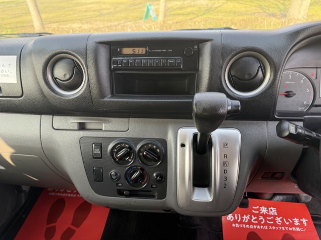 NV350 CARAVAN 4WD