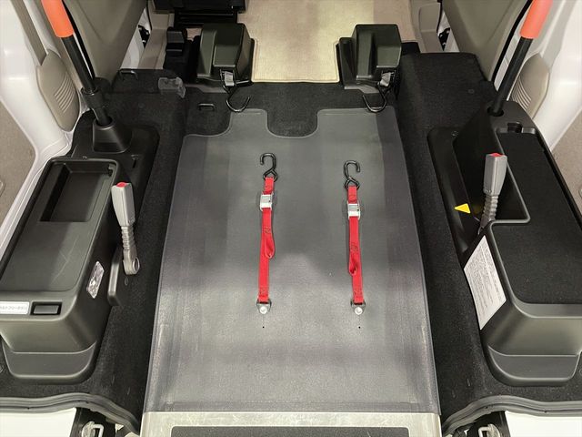 NV100 CLIPPER