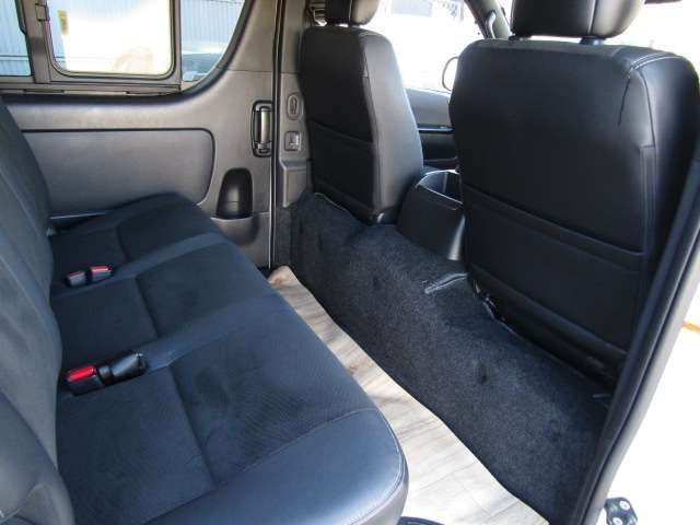 HIACE van 2WD