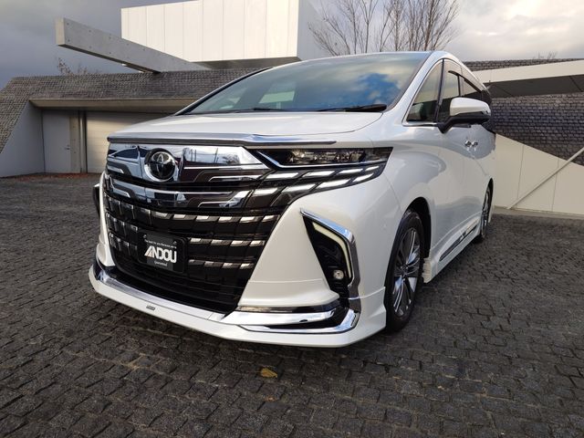 ALPHARD hybrid