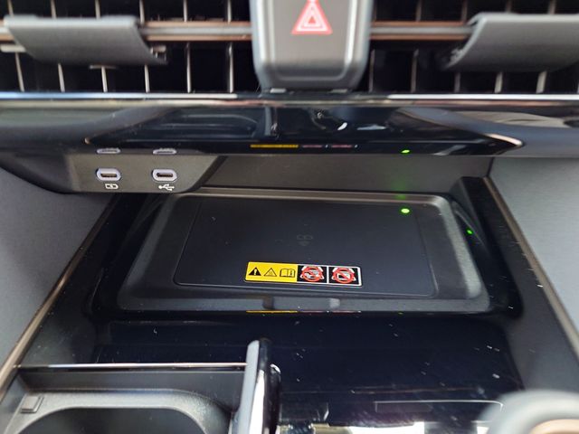 ALPHARD hybrid