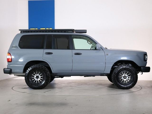 LANDCRUISER wagon