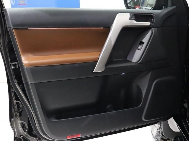 LANDCRUISER PRADO