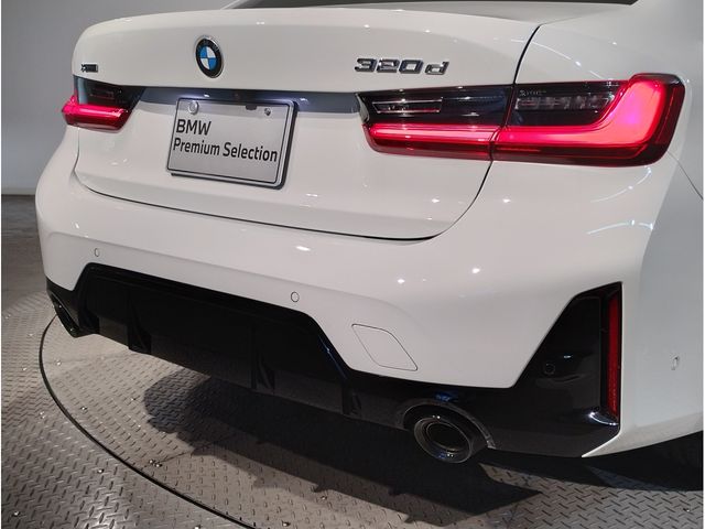 BMW 3series sedan