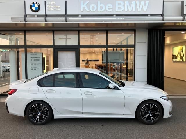 BMW 3 Series sedan