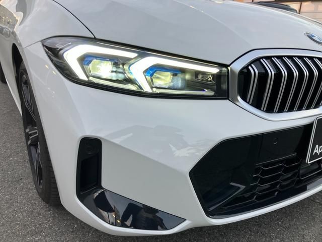 BMW 3 Series sedan