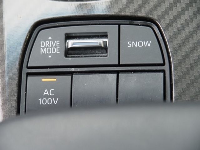 CROWN sedan hybrid 4WD