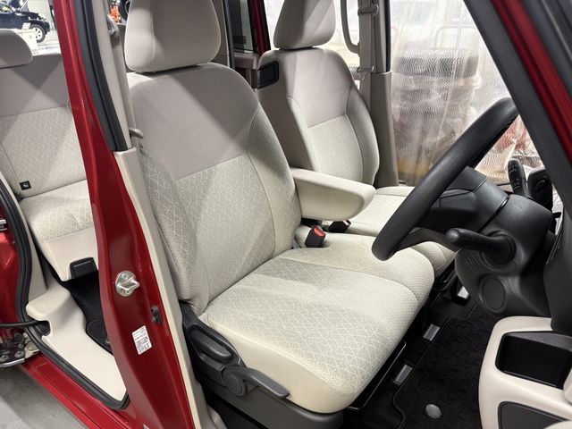 eK SPACE 4WD