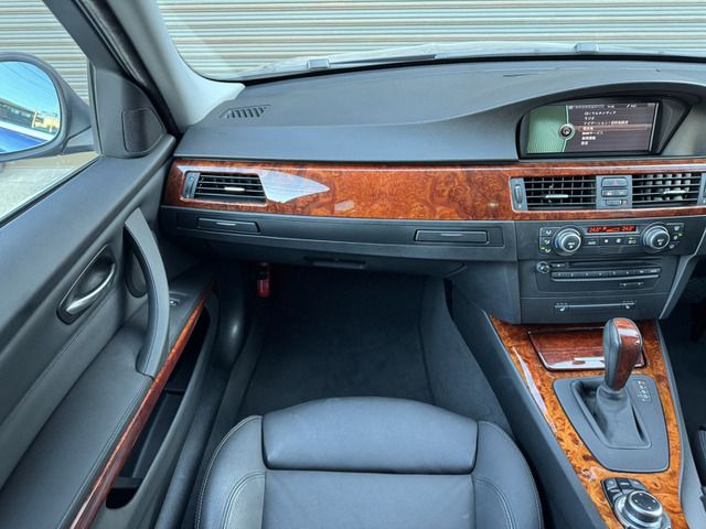 ALPINA B3 TOURING