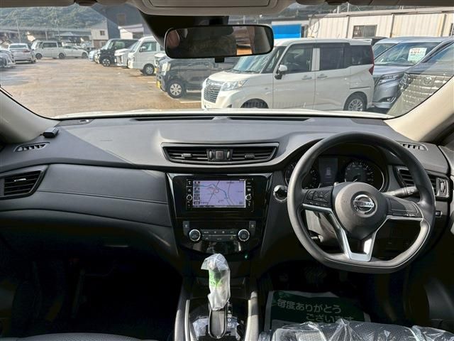X-TRAIL HYBRID 2WD