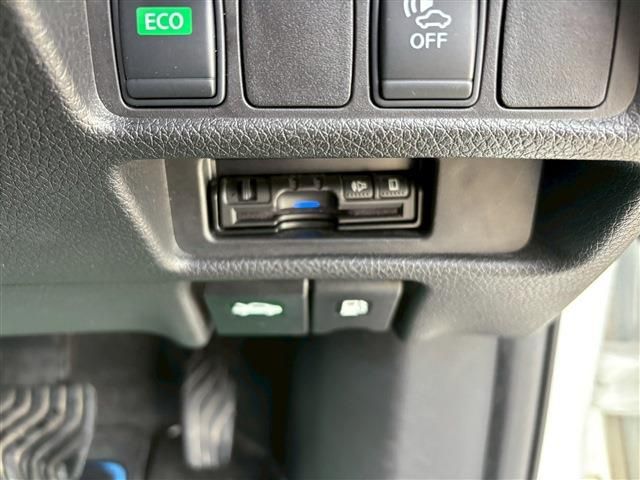 X-TRAIL HYBRID 2WD