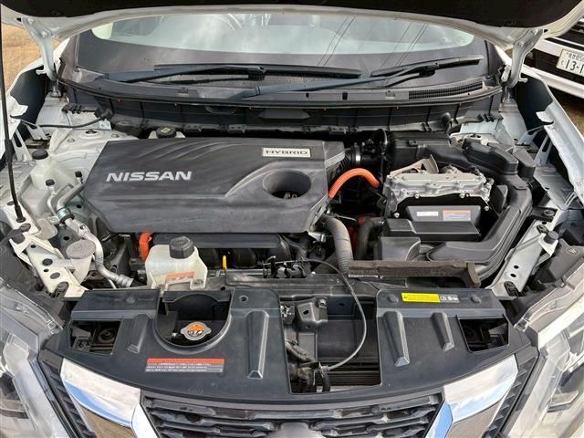 X-TRAIL HYBRID 2WD