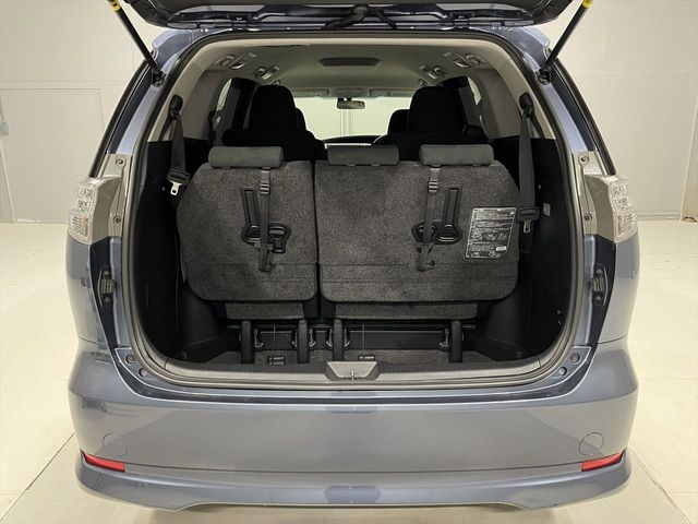 ESTIMA HYBRID 4WD