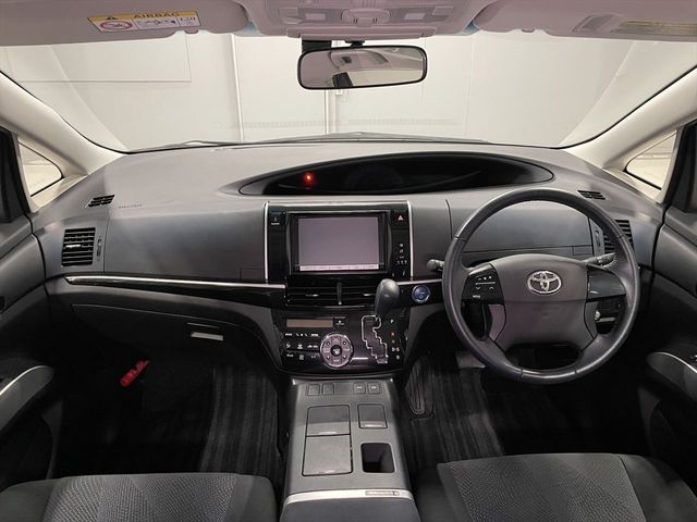 ESTIMA HYBRID 4WD