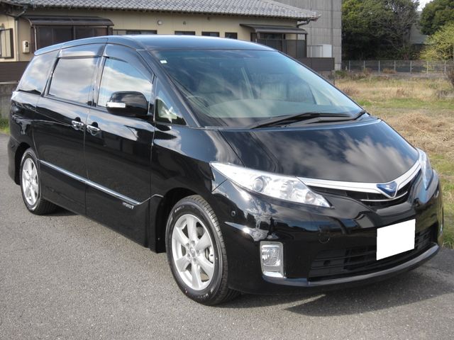 ESTIMA HYBRID 4WD