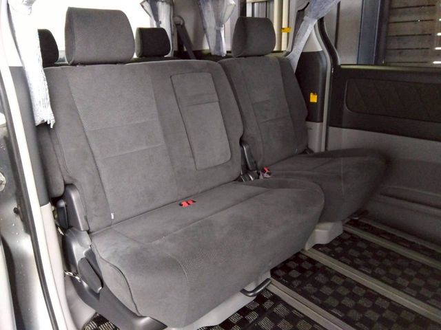 ALPHARD V