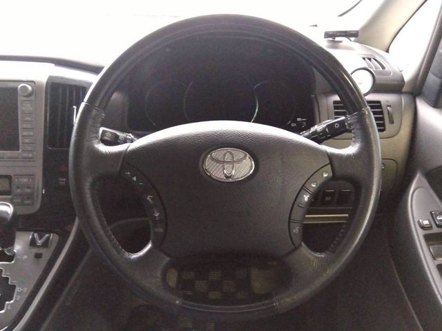 ALPHARD V