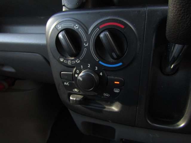 NV100 CLIPPER