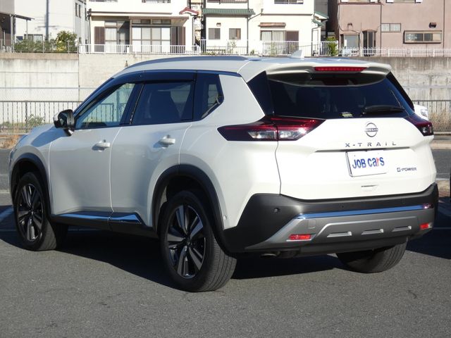 X-TRAIL HYBRID 2WD
