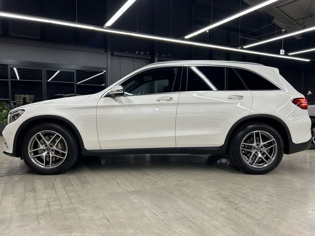 MERCEDES BENZ GLC class