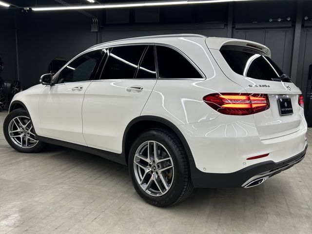 MERCEDES BENZ GLC class