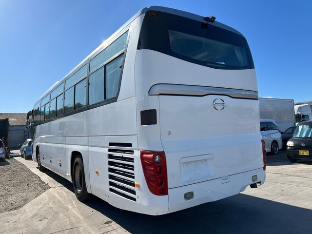S'elega