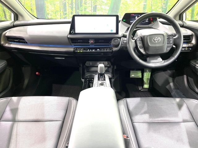 PRIUS 4WD