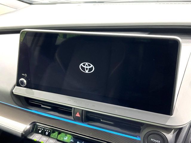 PRIUS 4WD