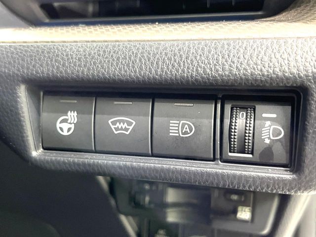 PRIUS 4WD
