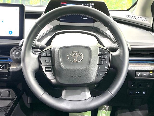 PRIUS 4WD