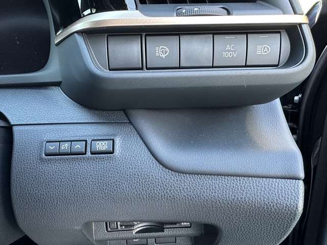CROWN SPORT
