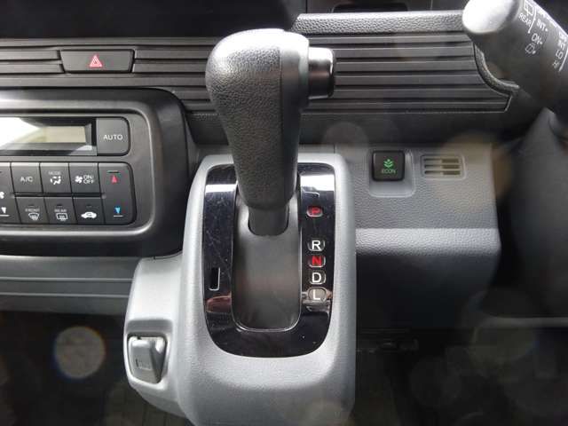 N-VAN 4WD