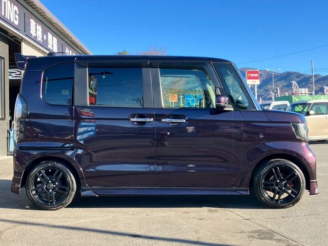 N-BOX CUSTOM