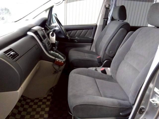 ALPHARD V
