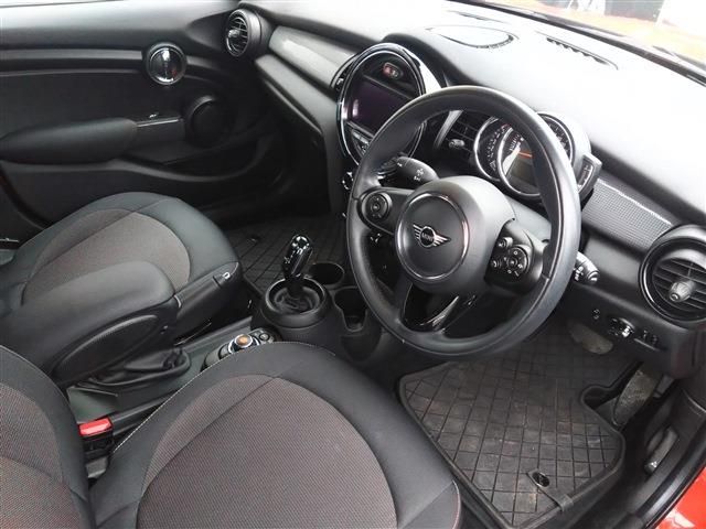 MINI COOPER D 5DOOR