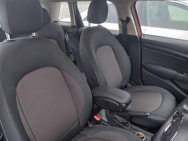 MINI COOPER D 5DOOR