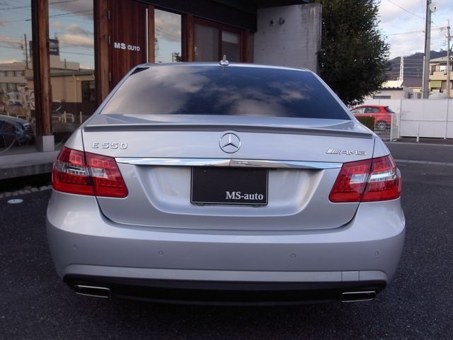 MERCEDES BENZ E-Class sedan