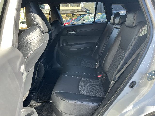 COROLLA CROSS HYBRID