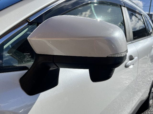 COROLLA CROSS HYBRID