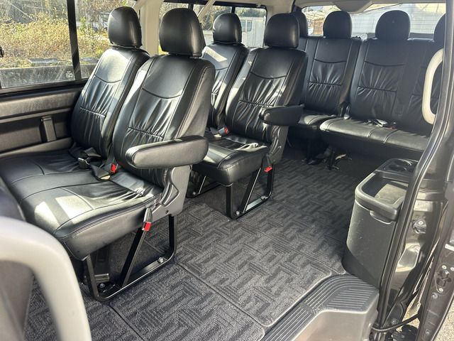 HIACE wagon 4WD