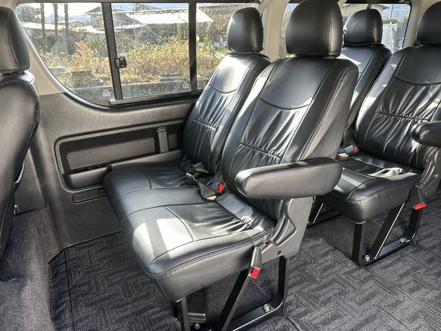 HIACE wagon 4WD