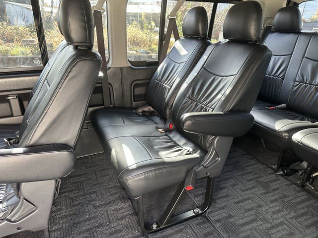 HIACE wagon 4WD