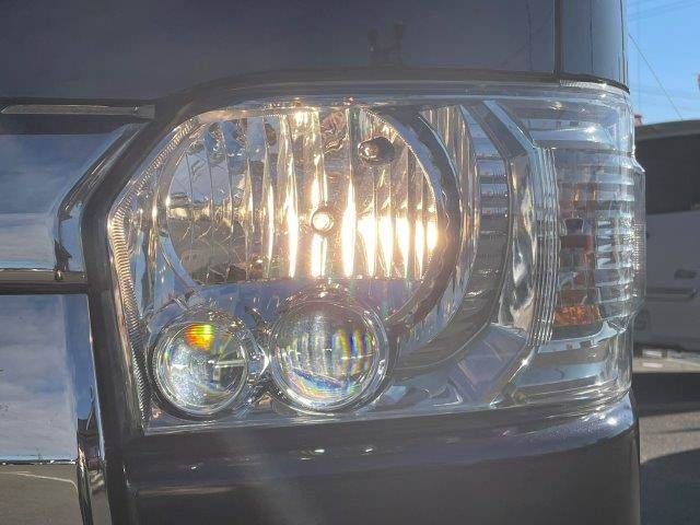 HIACE van 2WD
