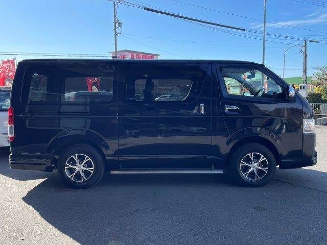 HIACE van 2WD