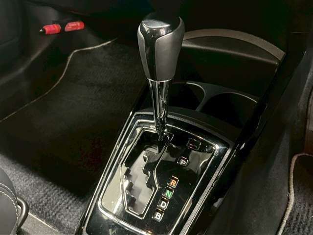 COROLLA FIELDER HYBRID