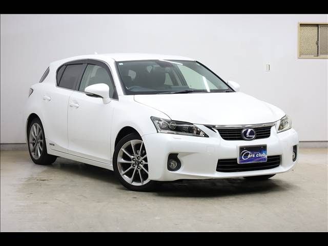 LEXUS CT200h